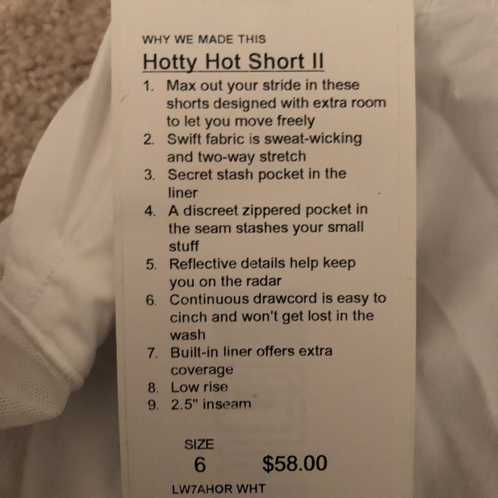 Lululemon hottie short size 6